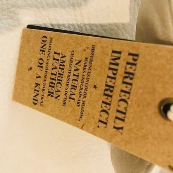 American Leather Company Shoulder Bag - Picture 8 of 9